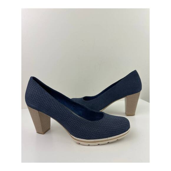 Marco Tozzi Blue Heels Snake Textured Almond Toe Block Heel Leather Size 39 8.5 - Picture 1 of 7